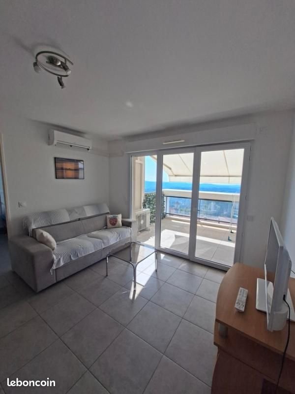 Appartement à louer, 42m², Grasse