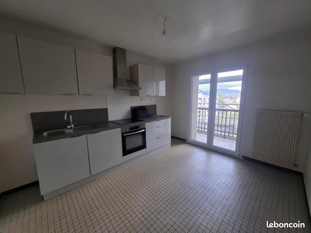 Appartement à louer, 58m², Annecy