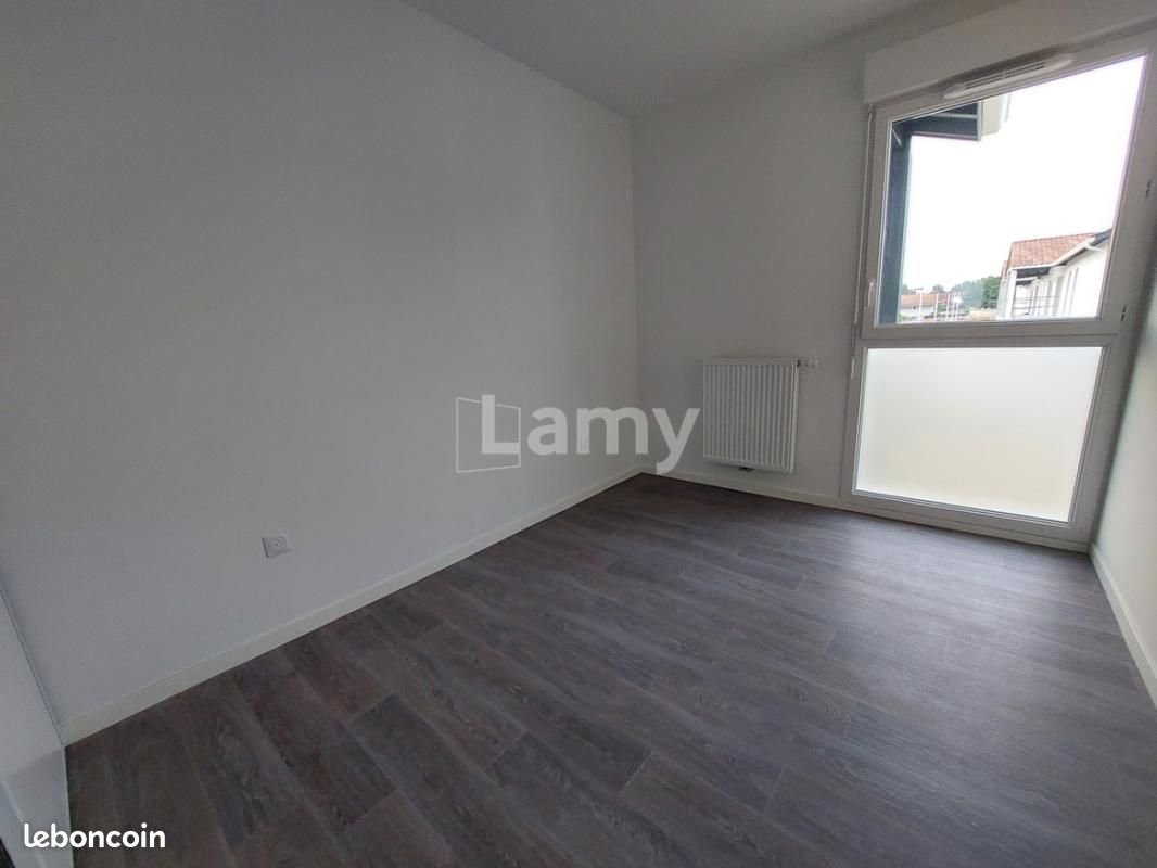 Appartement à louer, 79m², Dax