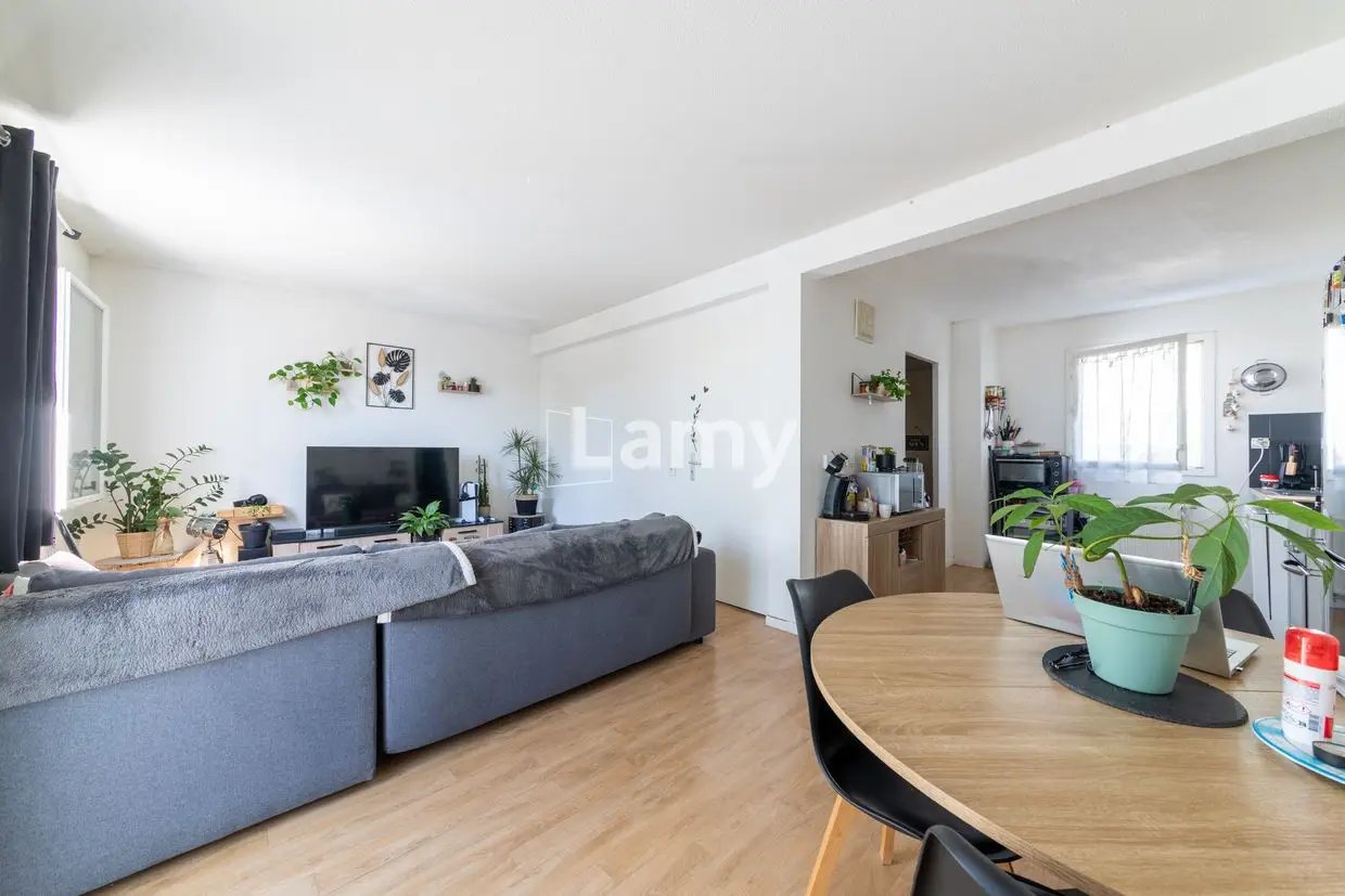 Maison à vendre, 77m², Marsilly
