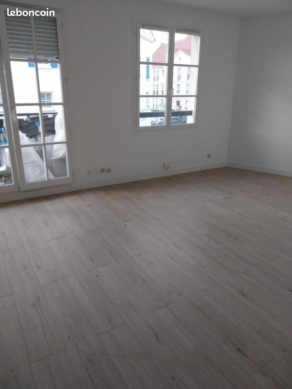 Appartement à louer, 46m², Cergy