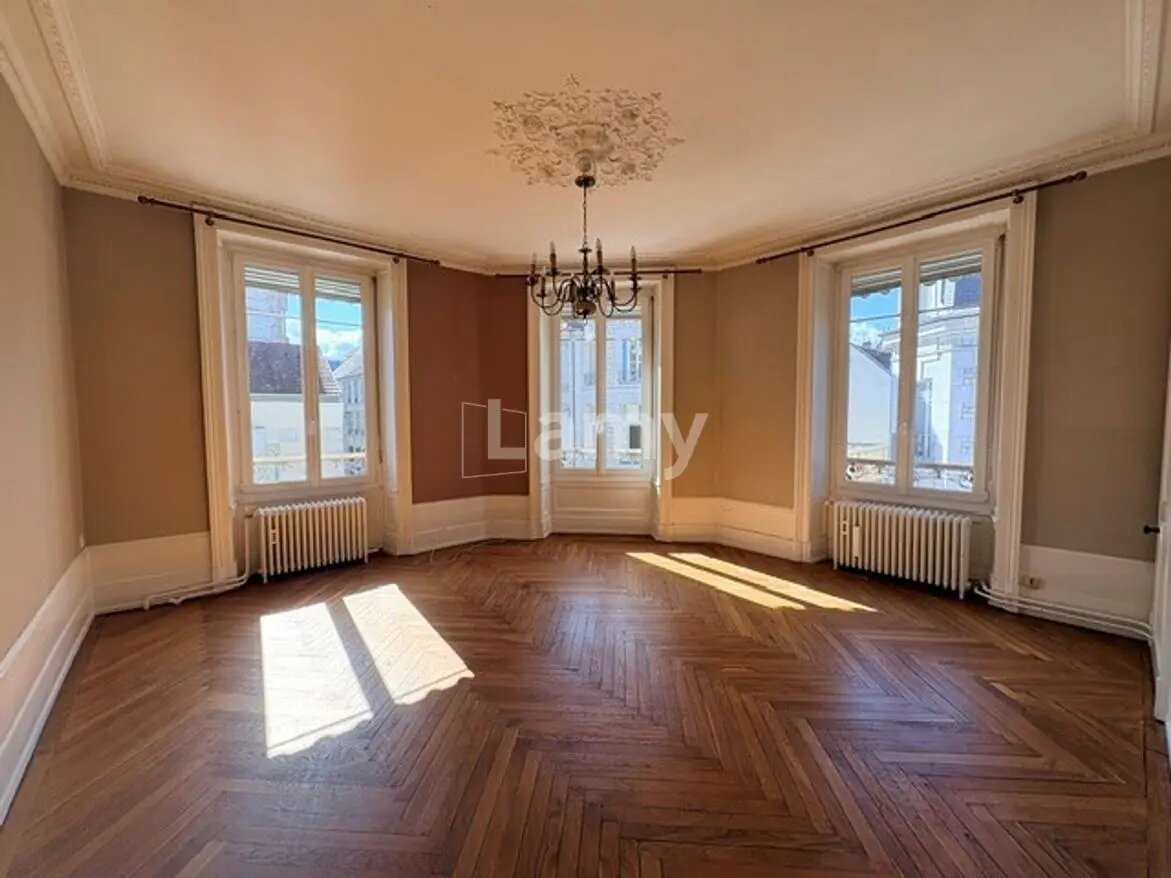Appartement à louer, 80m², Besançon