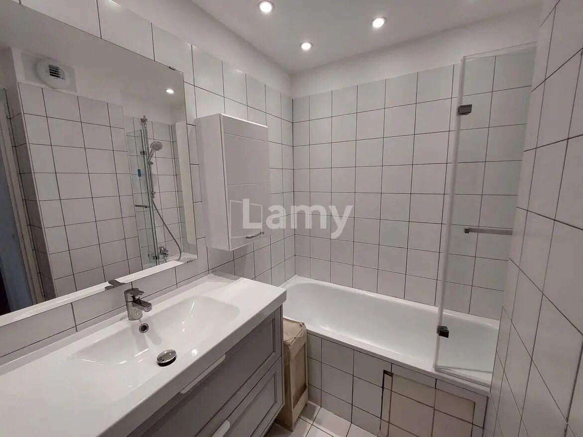 Appartement à louer, 64m², Margency
