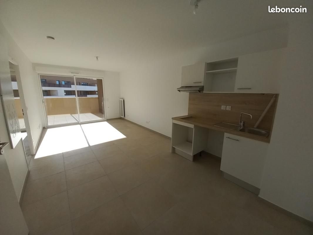 Appartement à louer, 41m², Castries