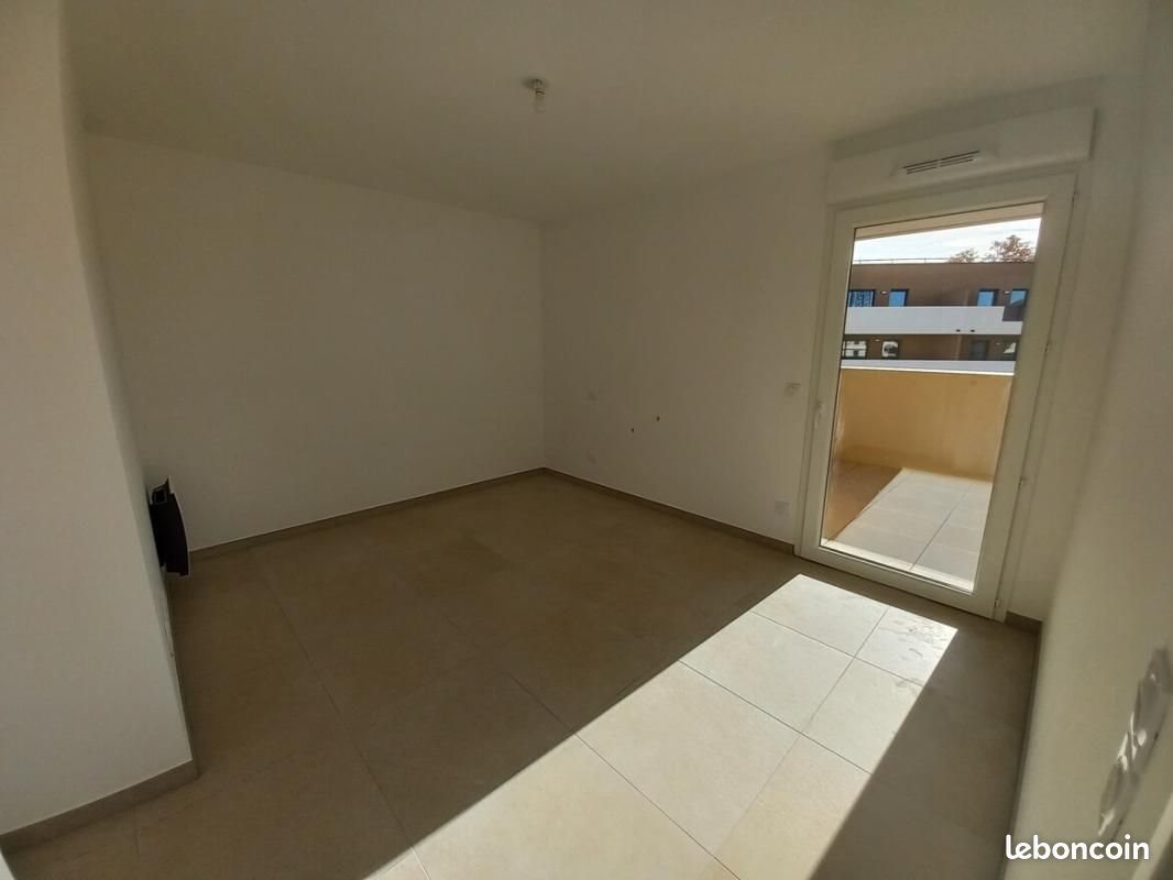 Appartement à louer, 41m², Castries