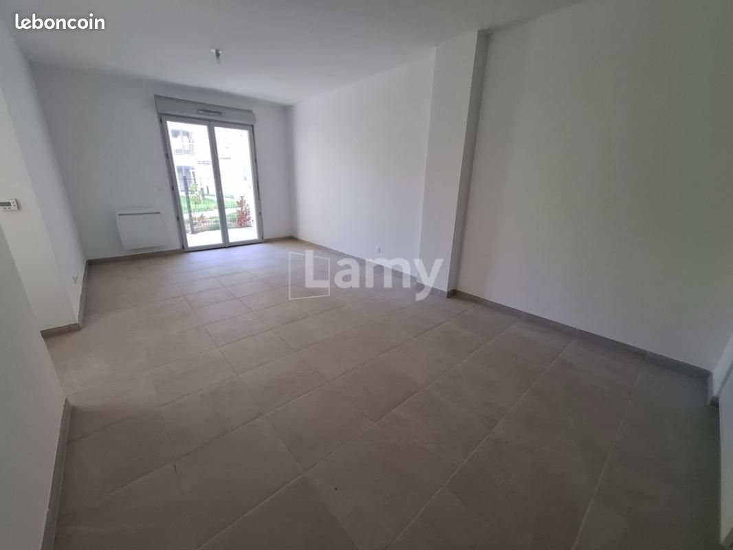 Appartement à louer, 90m², Marseille 15ème