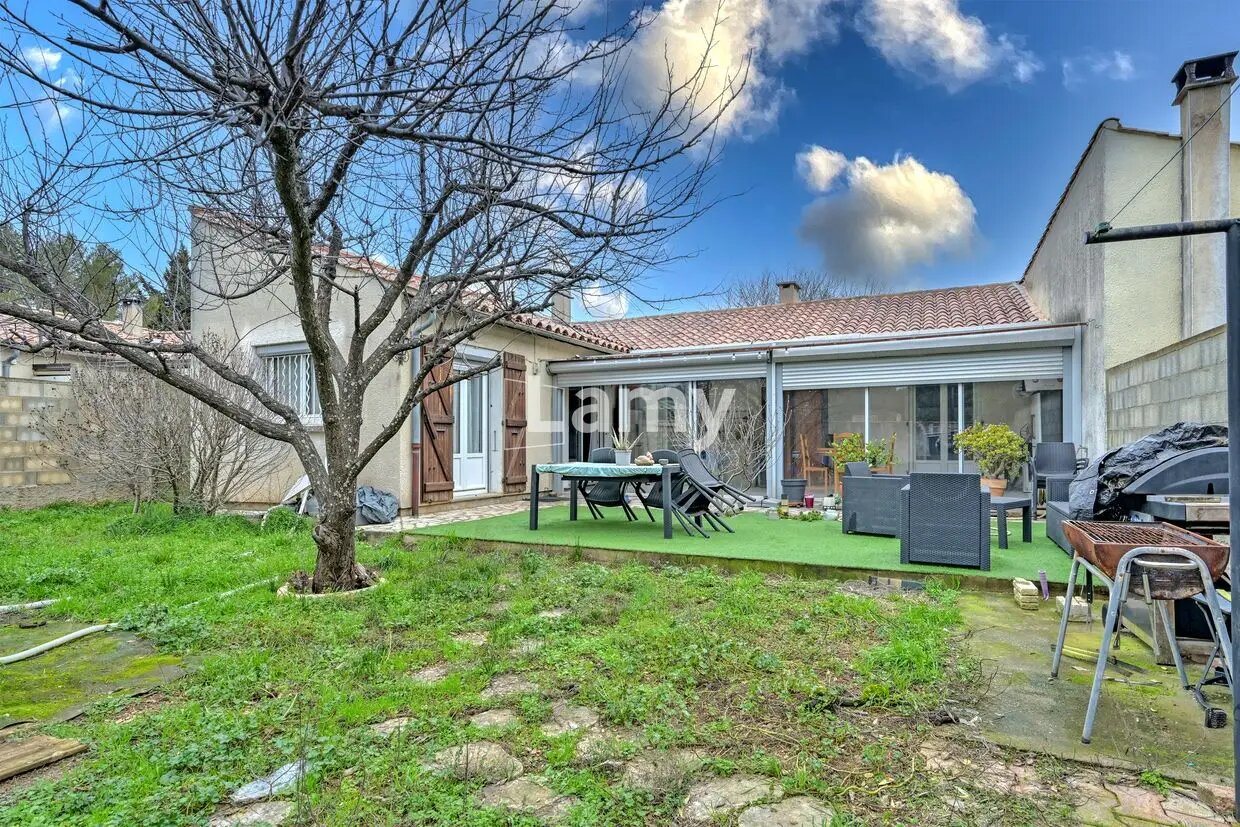 Maison à vendre, 136m², Nîmes