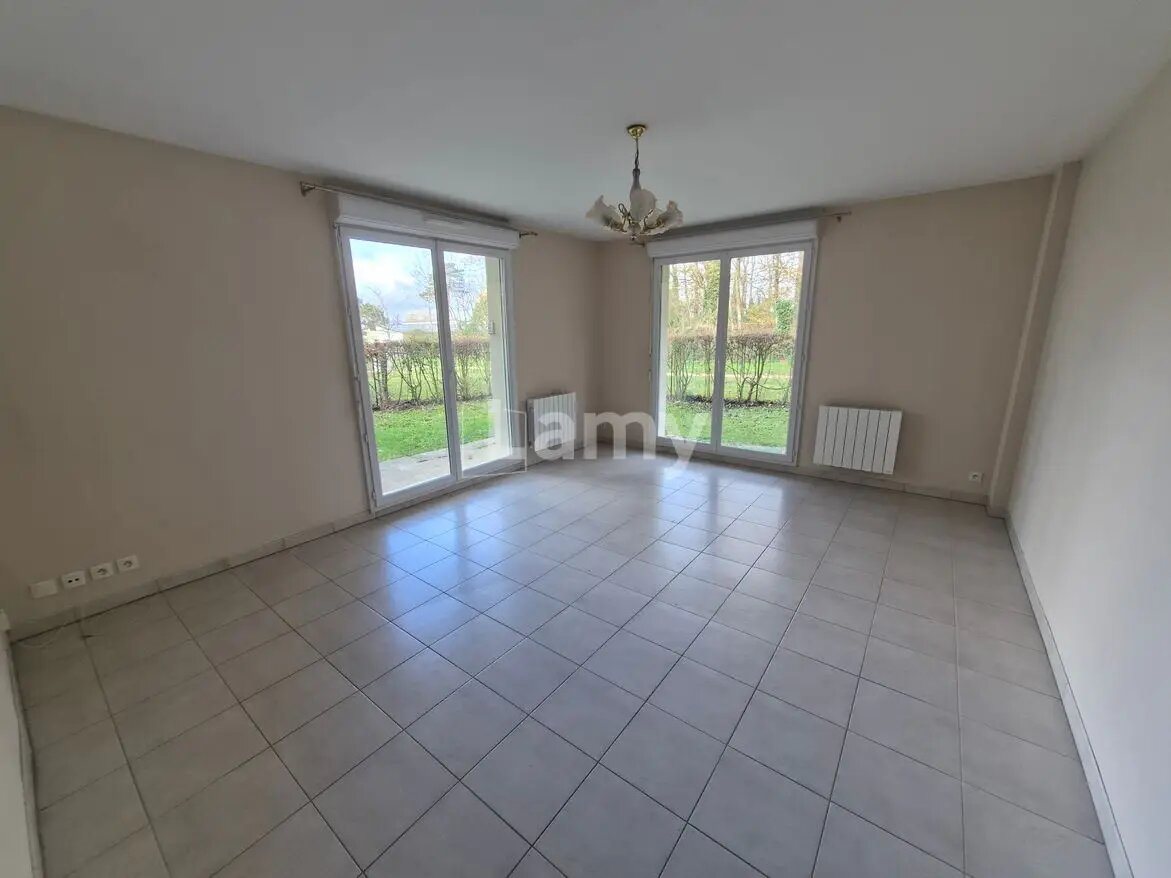 Appartement à louer, 49m², Saint-Georges-sur-Baulche