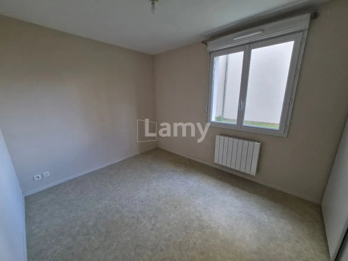 Appartement à louer, 49m², Saint-Georges-sur-Baulche