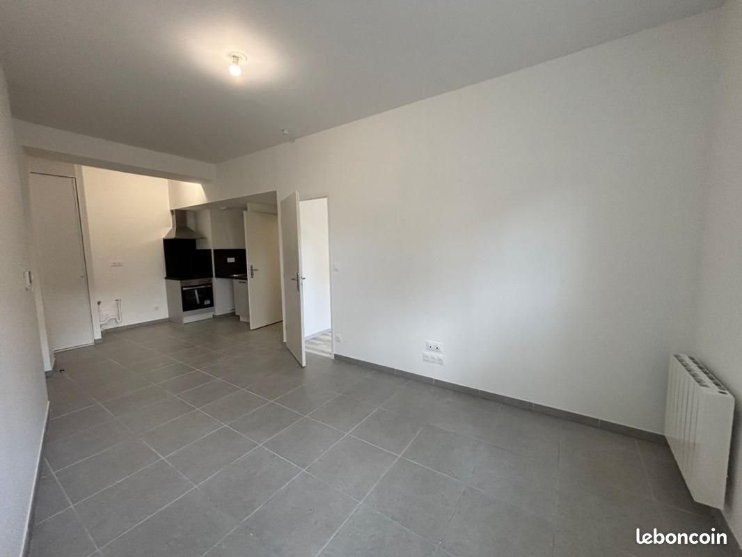Appartement à louer, 38m², Chenôve