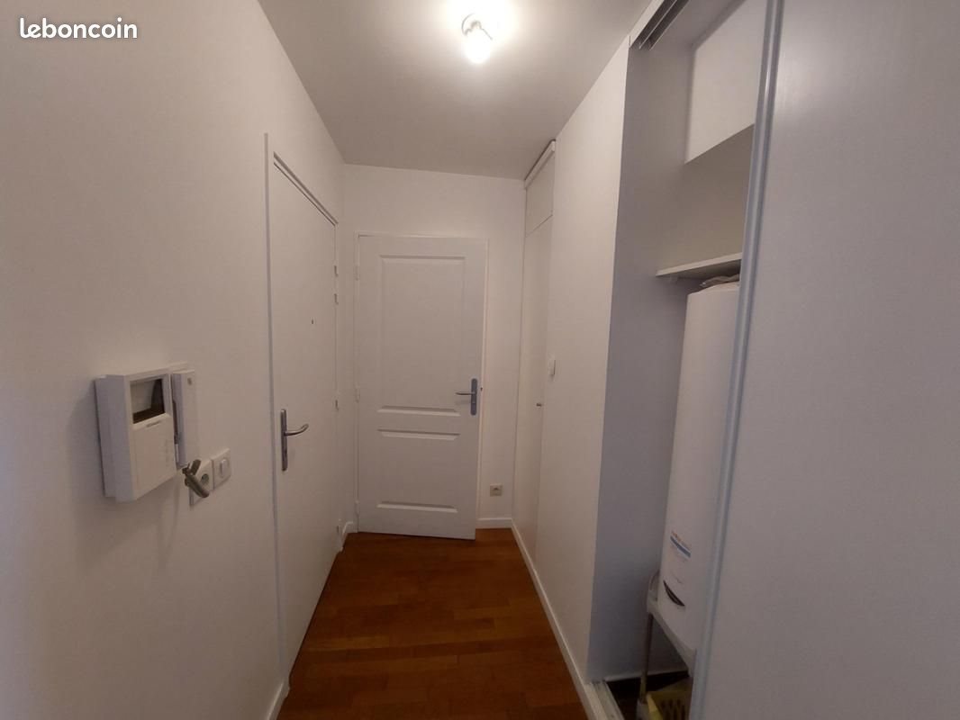 Appartement à vendre, 44m², Courbevoie