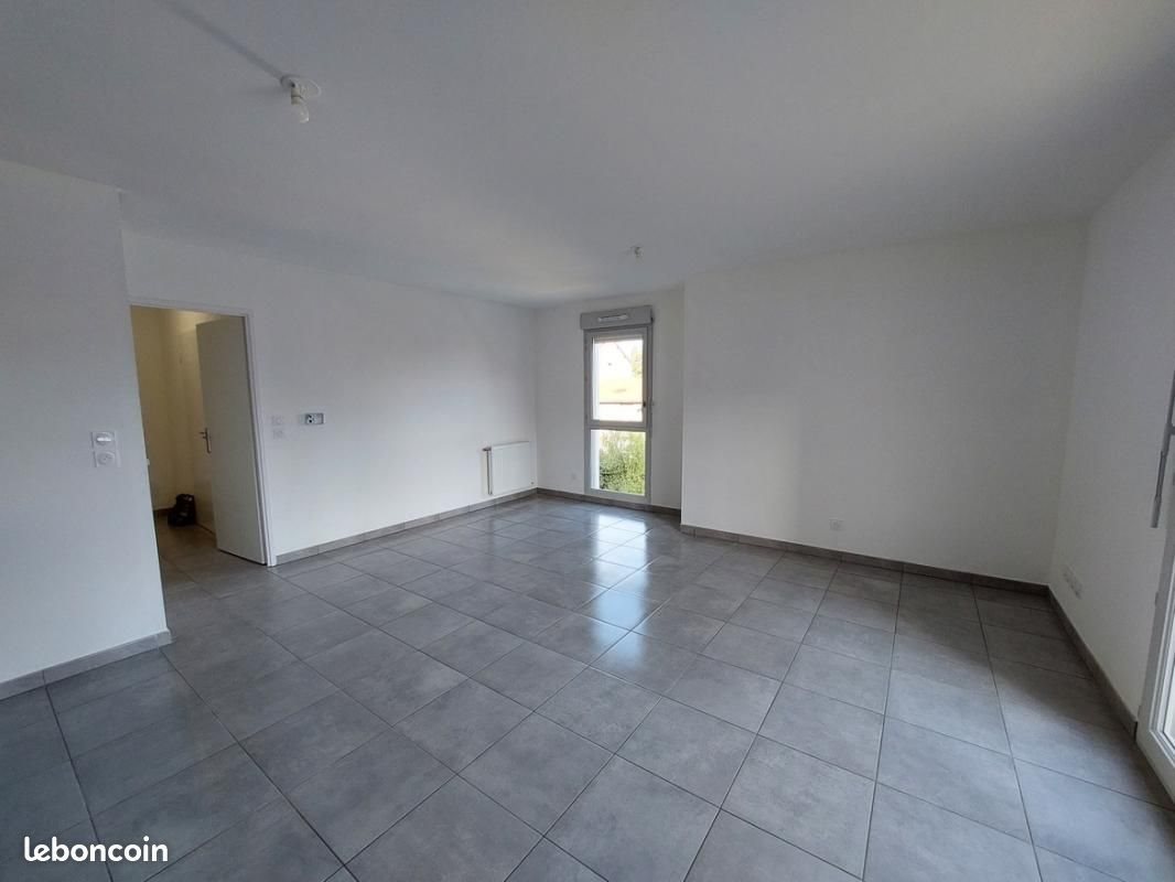 Appartement à louer, 62m², Gleizé