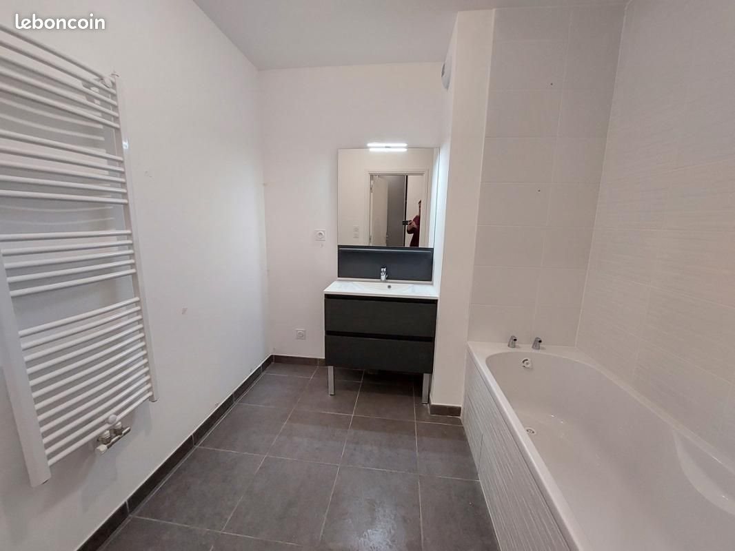 Appartement à louer, 62m², Gleizé