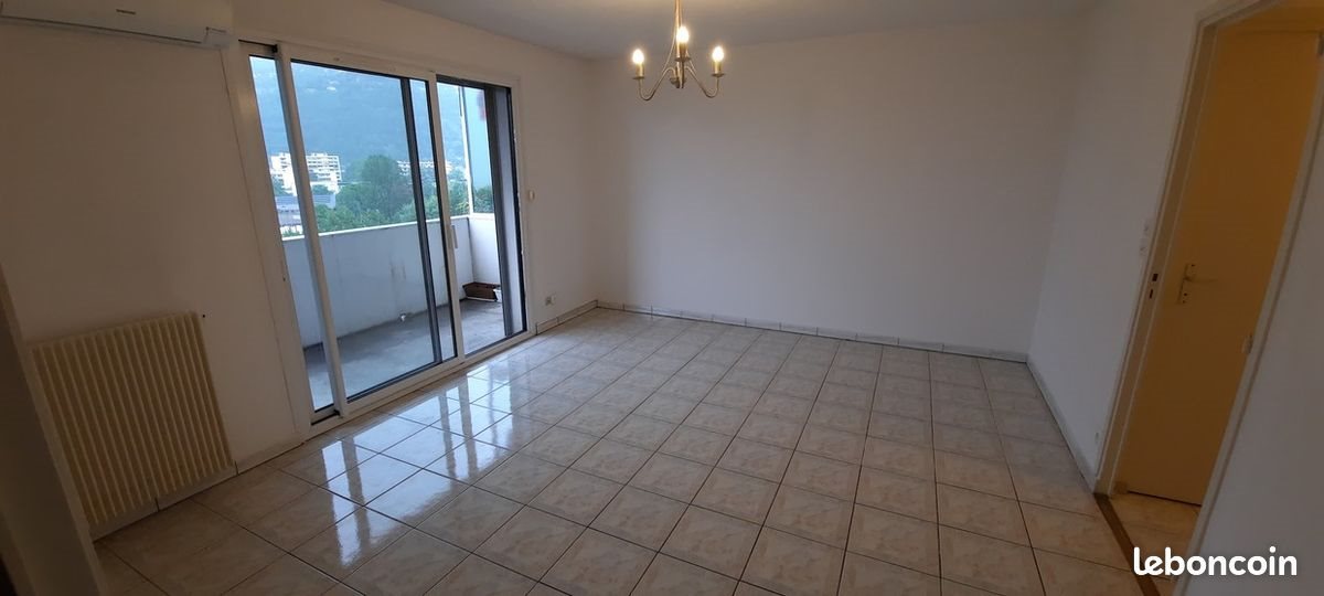 Appartement à louer, 48m², Meylan
