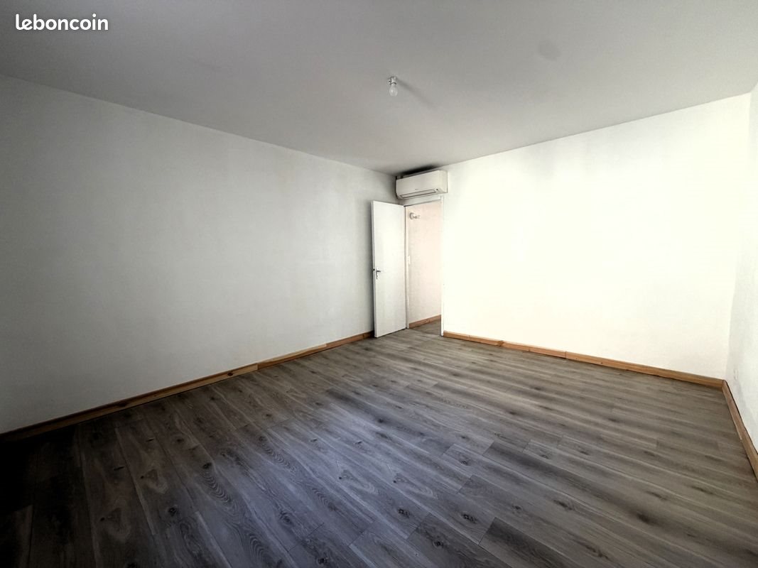 Maison à louer, 53m², Bellegarde