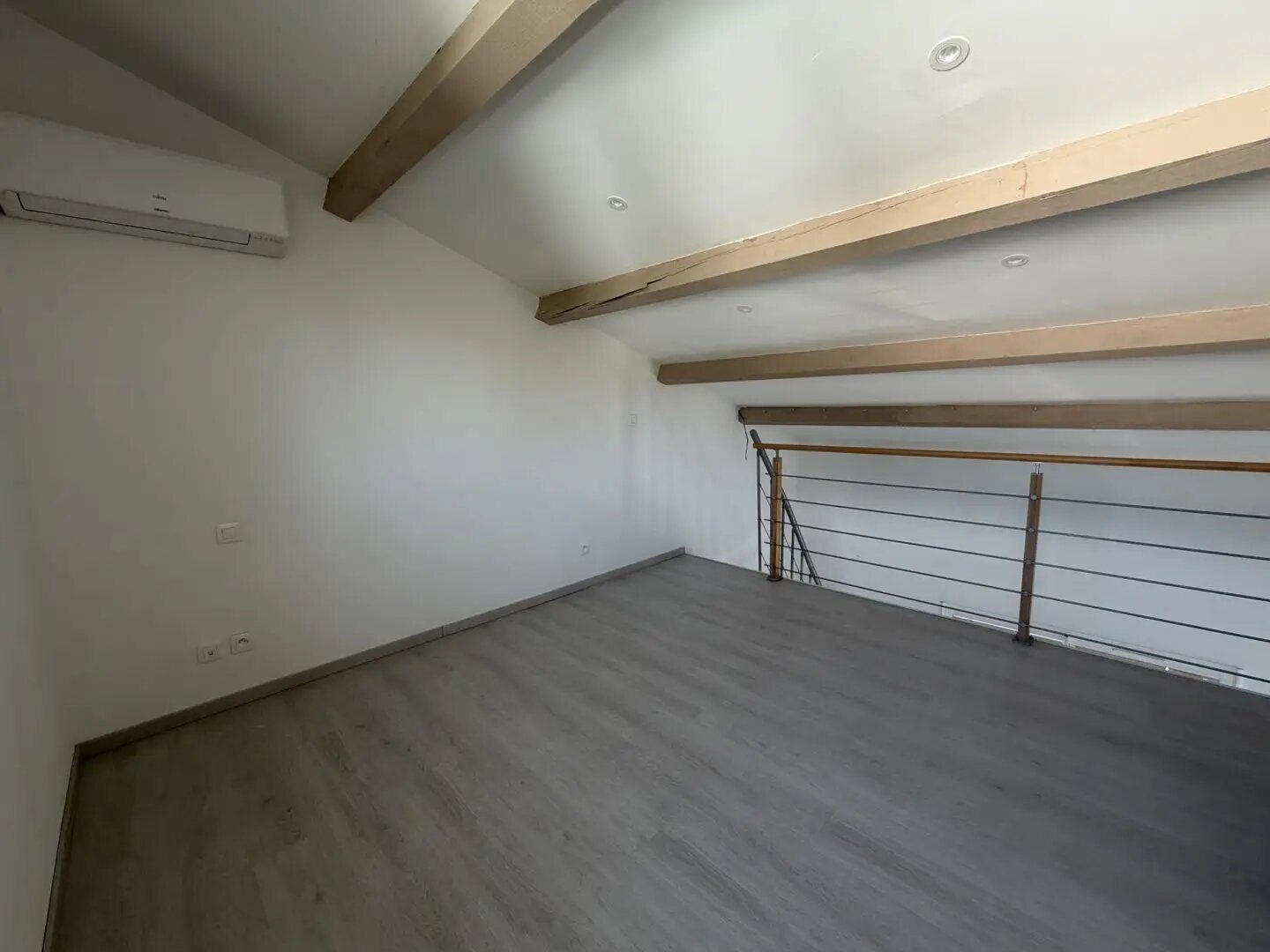 Appartement à louer, 39m², Bellegarde