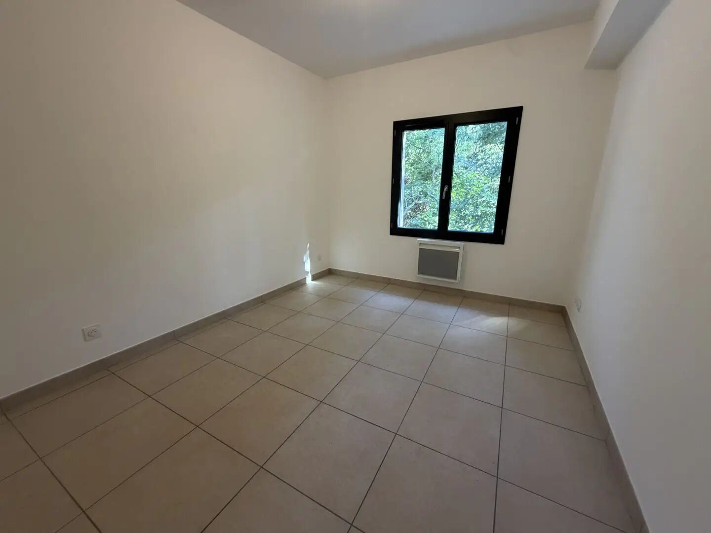 Appartement à louer, 48m², Bellegarde