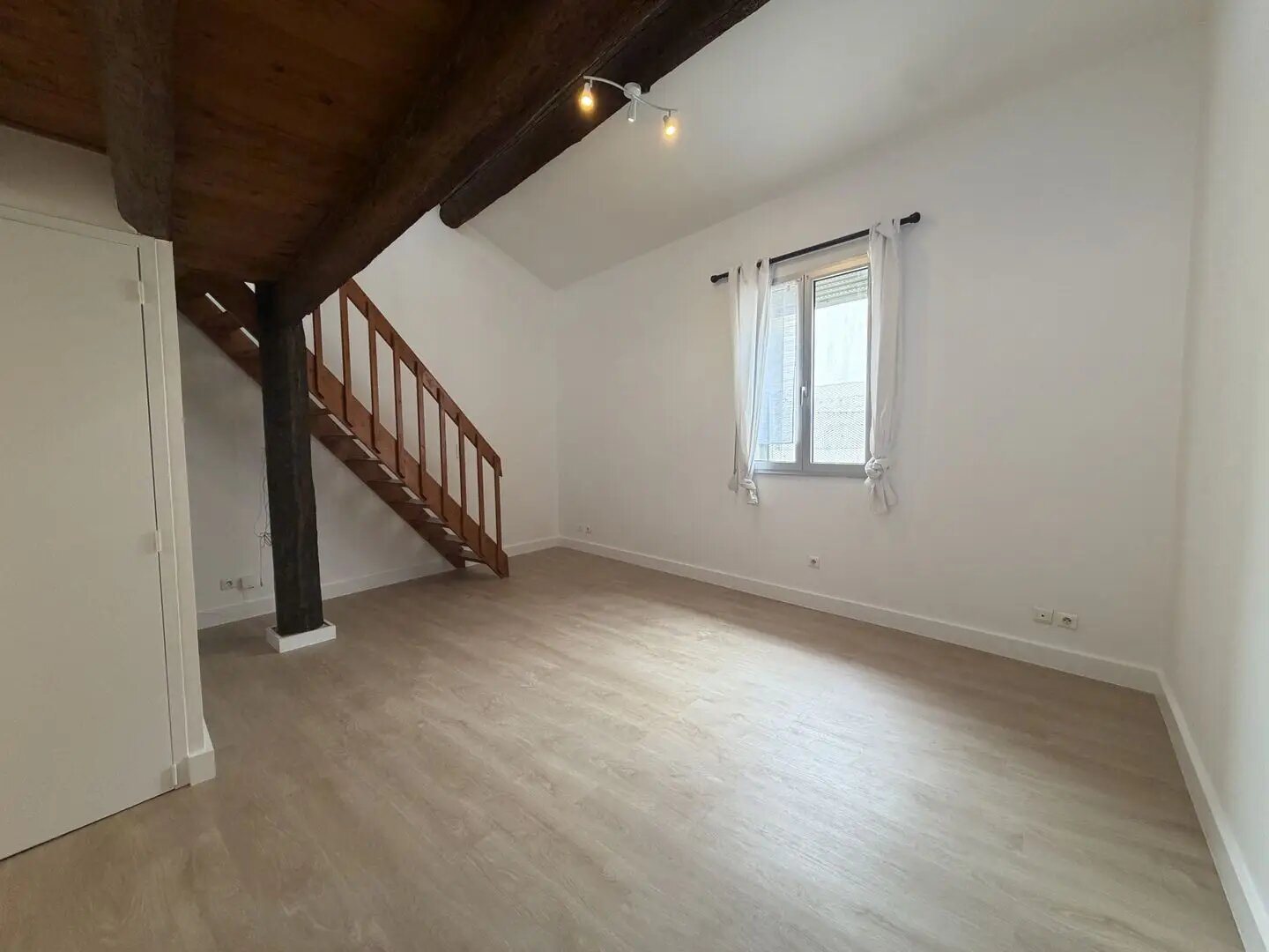 Appartement à louer, 39m², Bellegarde