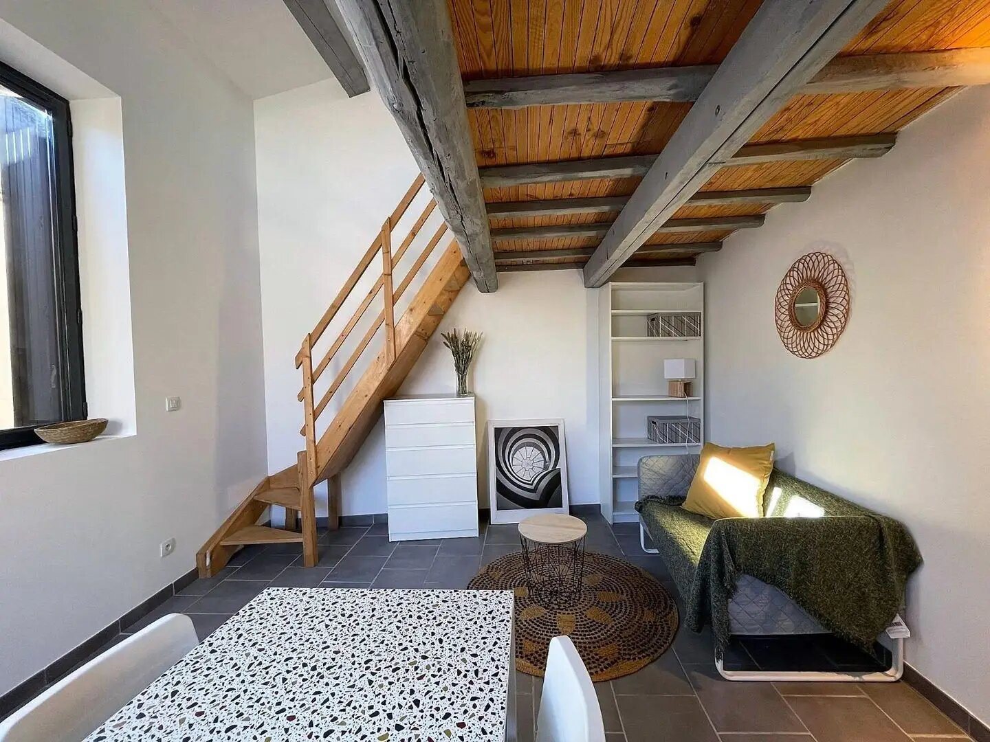 Appartement à louer, 26m², Nîmes