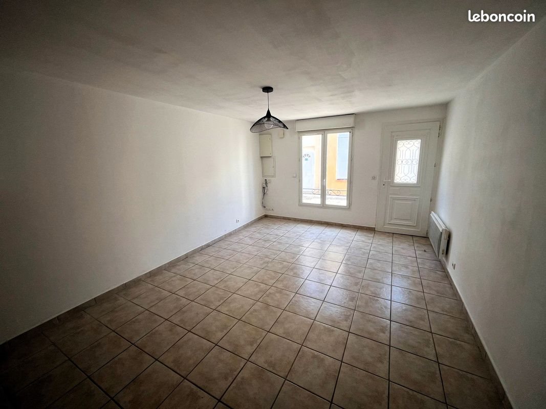 Maison à louer, 43m², Bellegarde