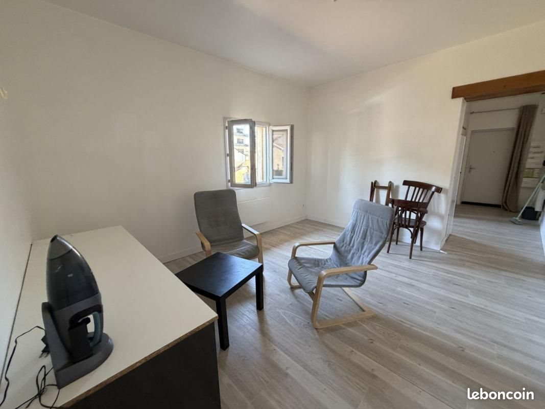 Appartement à louer, 41m², Chalamont