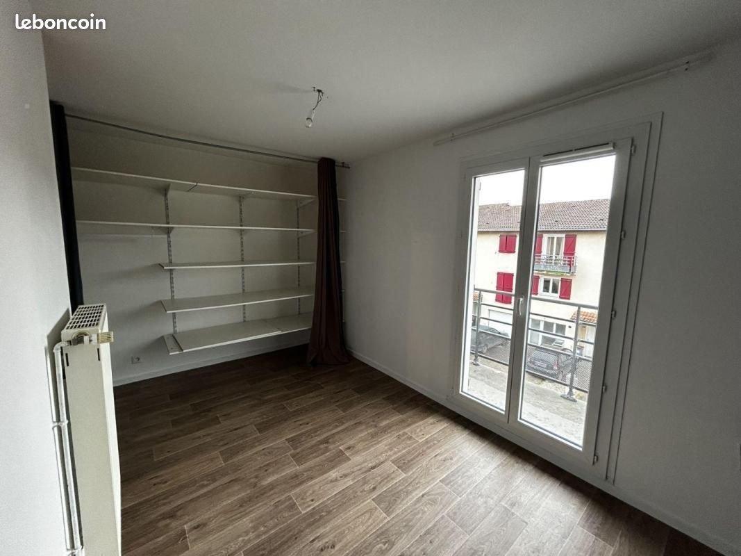 Maison à louer, 67m², Vonnas