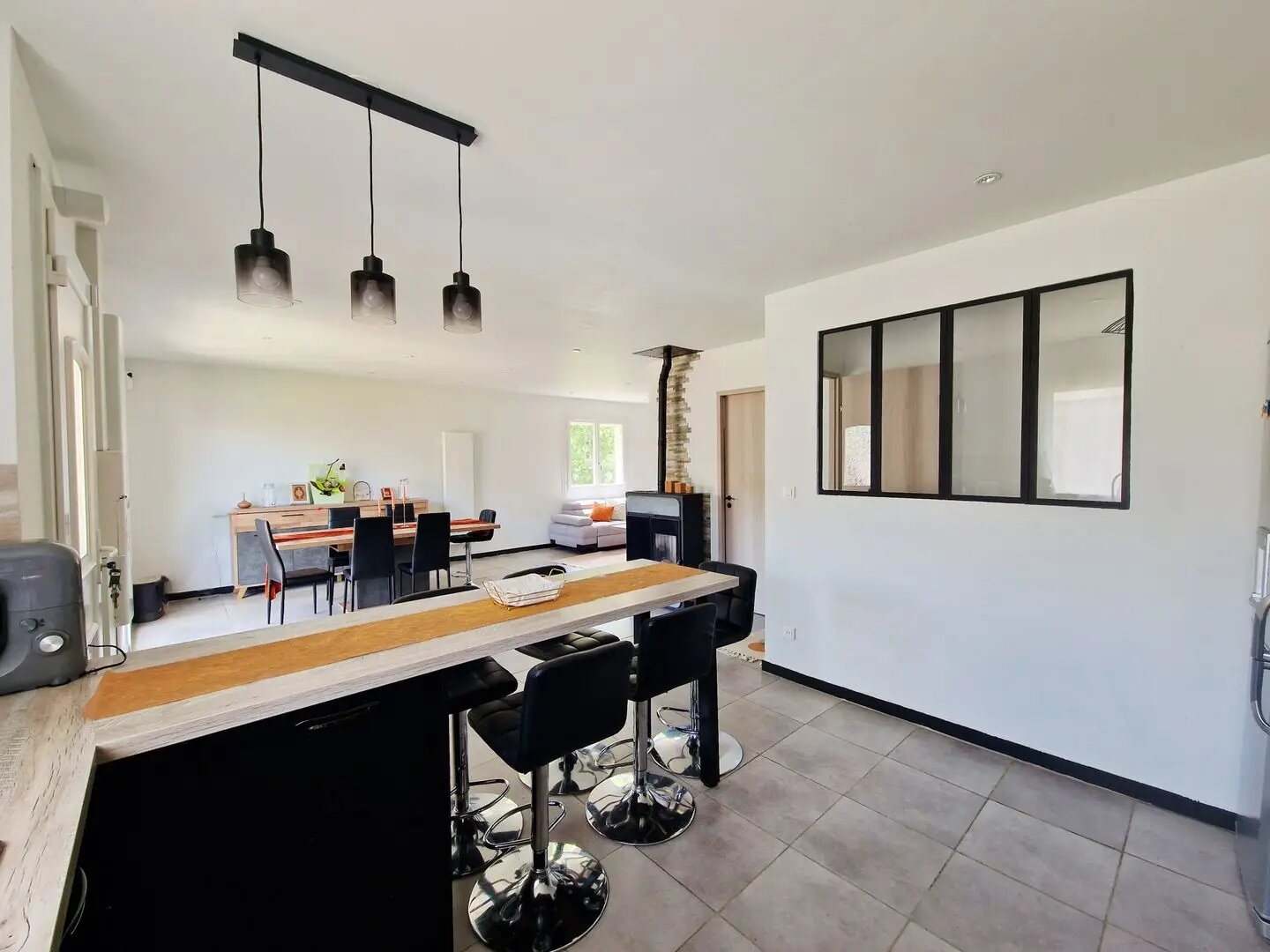 Maison à vendre, 83m², Saint-Genès-Champanelle