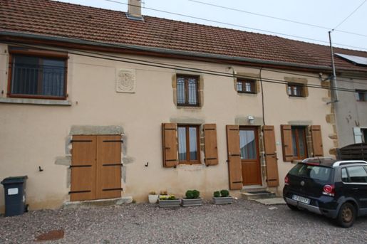 Maison 5 pièces 104 m² · à Épinac · 104 m² · 130 000 €
