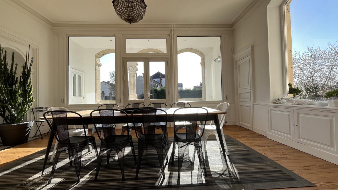 Maison à vendre, 583m², Autun