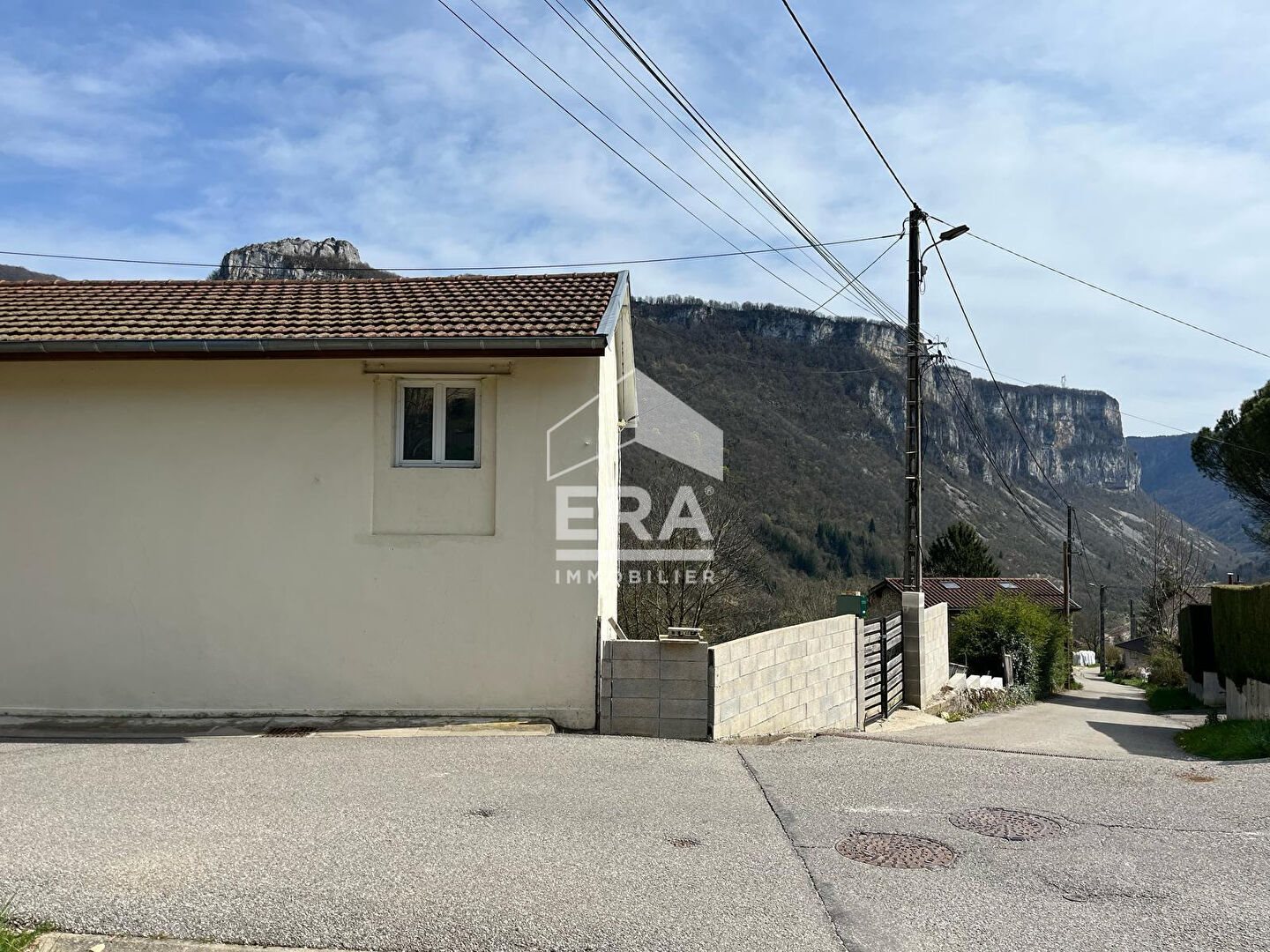 Maison à vendre, 90m², Tenay