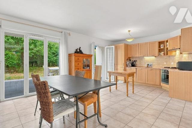 Maison à vendre, 110m², Prévessin-Moëns
