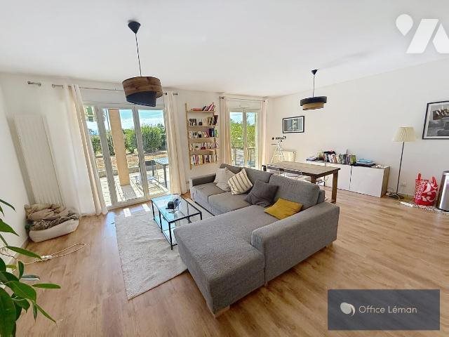 Appartement à vendre, 91m², Divonne-les-Bains