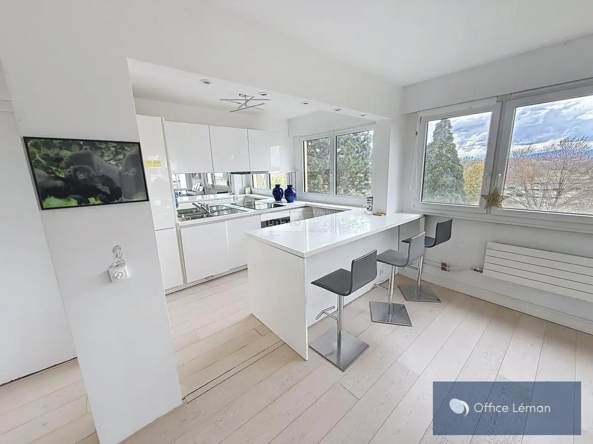 Appartement à vendre, 126m², Ferney-Voltaire