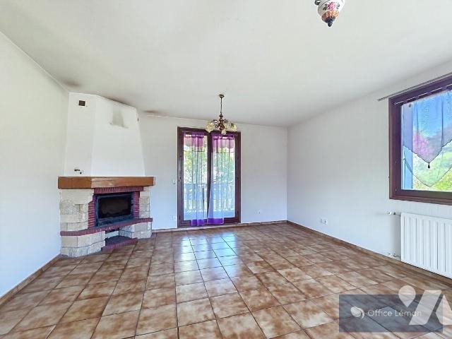 Maison à vendre, 116m², Prévessin-Moëns