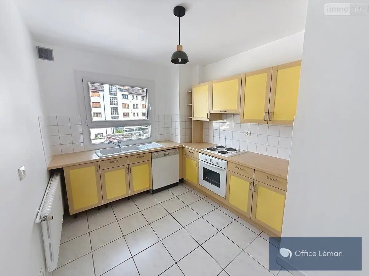 Appartement à vendre, 66m², Divonne-les-Bains