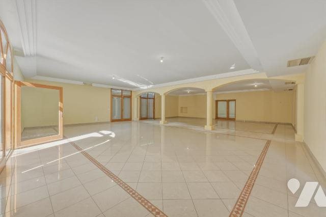 Maison à vendre, 661m², Divonne-les-Bains