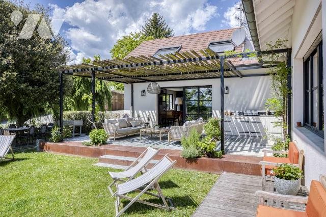 Maison à vendre, 590m², Sauverny