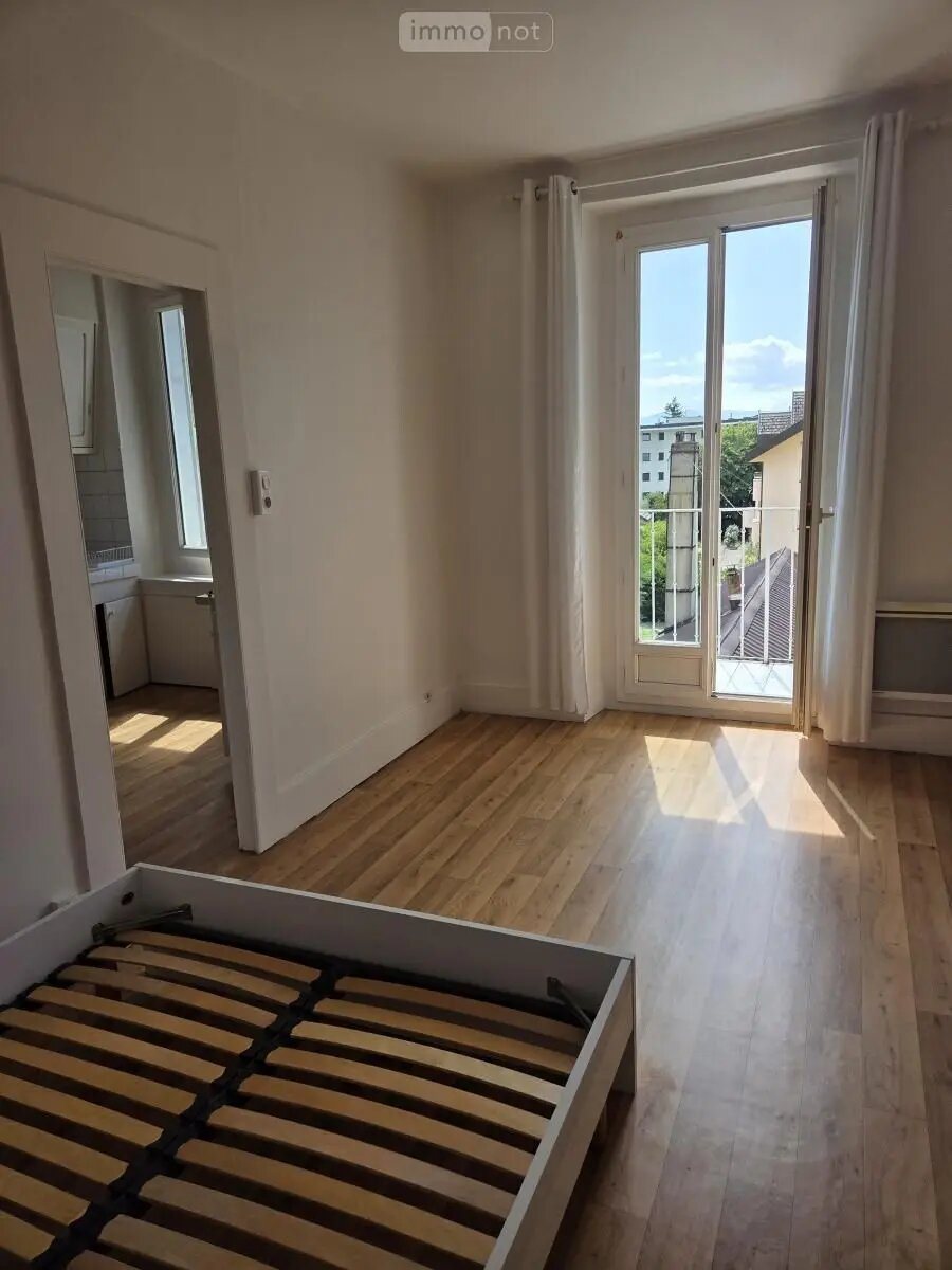 Appartement à louer, 29m², Divonne-les-Bains