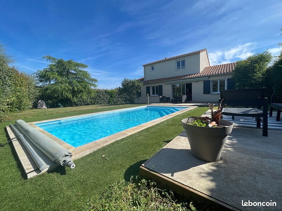 Maison à vendre, 168m², Roches-Prémarie-Andillé