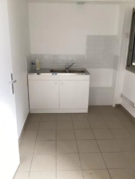 Appartement à louer, 33m², Vaulx-en-Velin