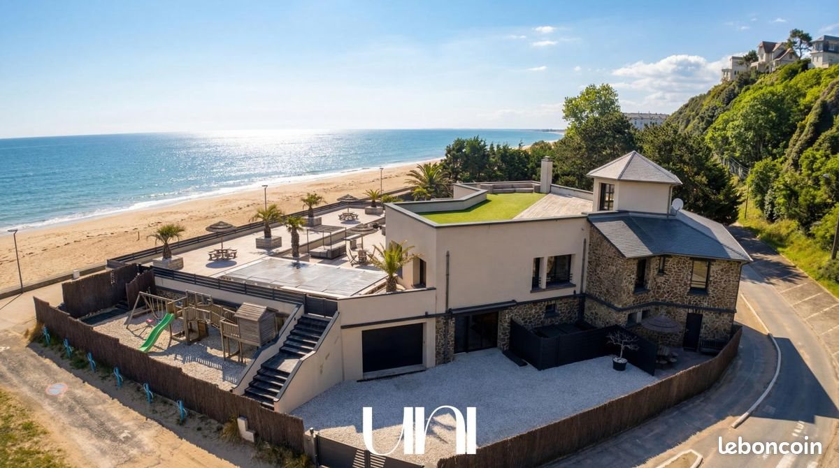 Maison à vendre, 455m², Donville-les-Bains