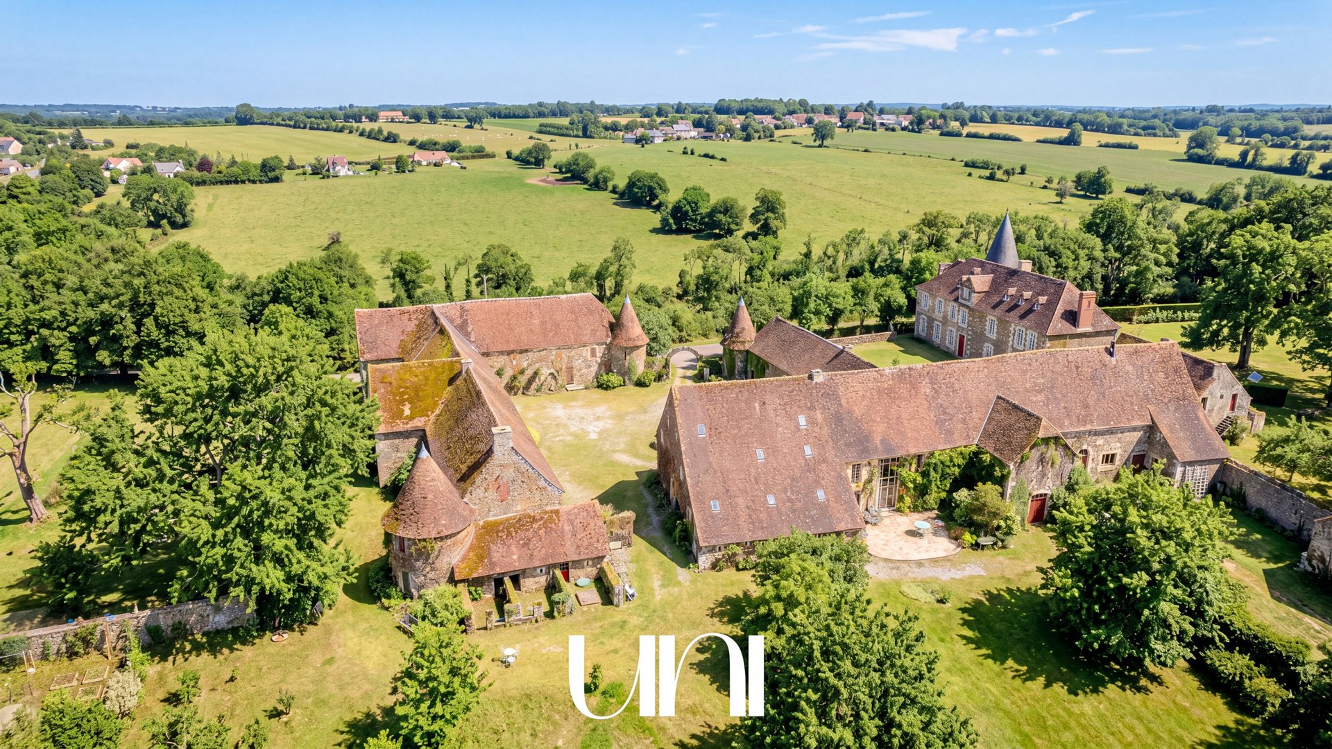 Maison à vendre, 507m², Écouché-les-Vallées