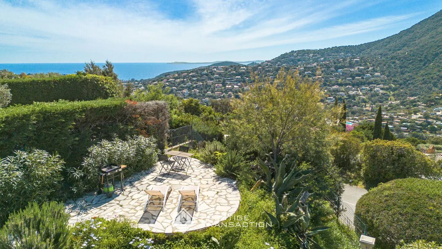 Maison à vendre, 86m², Cavalaire-sur-Mer