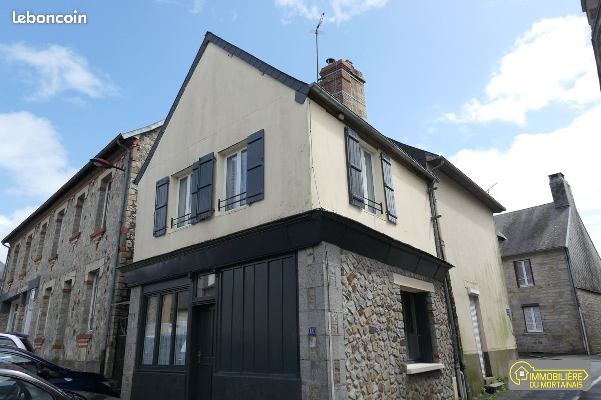 Maison à louer, 55m², Saint-Georges-de-Rouelley