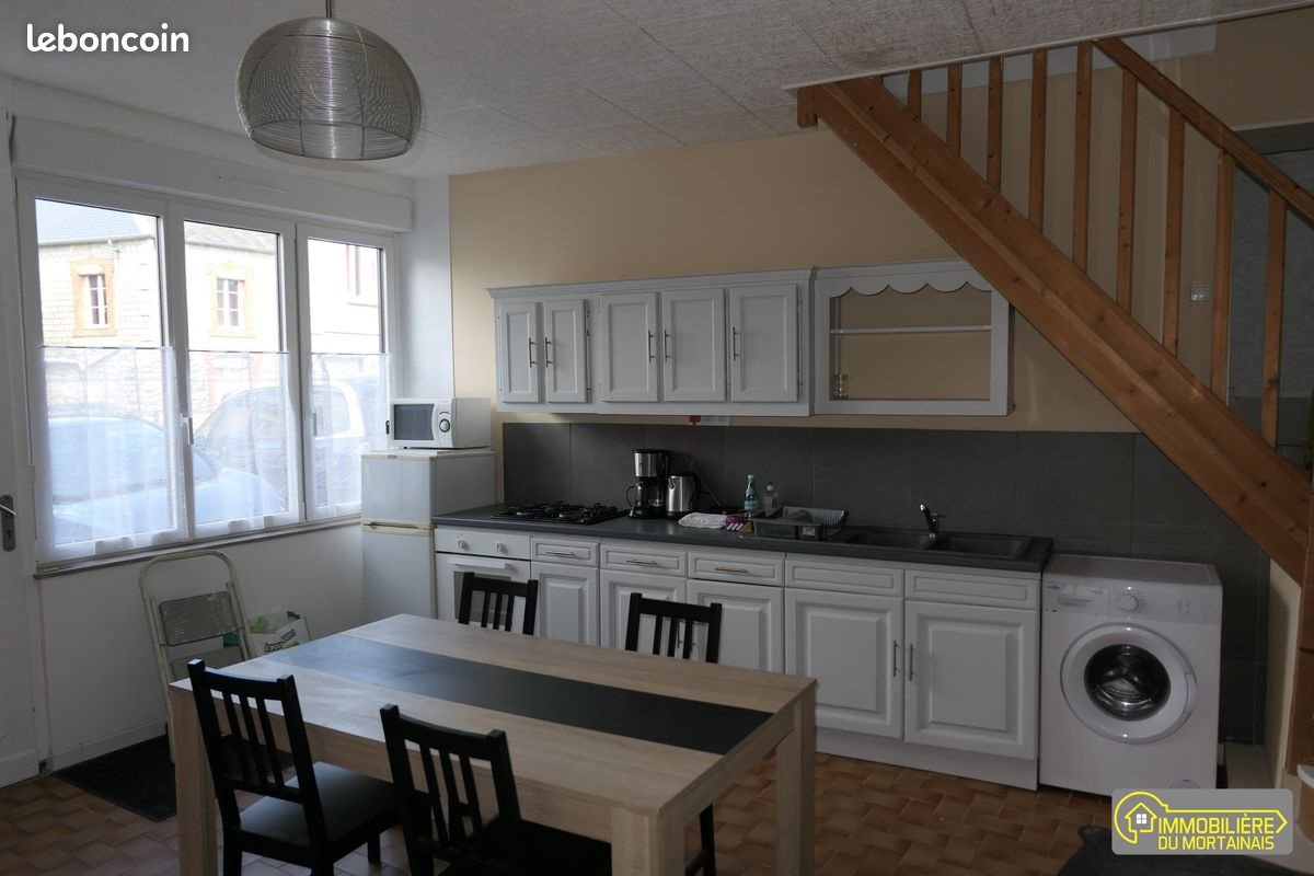 Maison à louer, 55m², Saint-Georges-de-Rouelley
