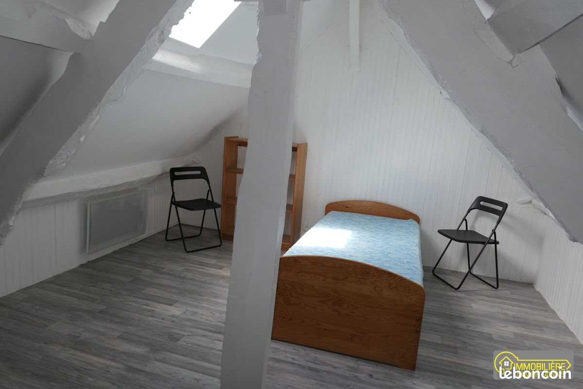 Maison à louer, 55m², Saint-Georges-de-Rouelley