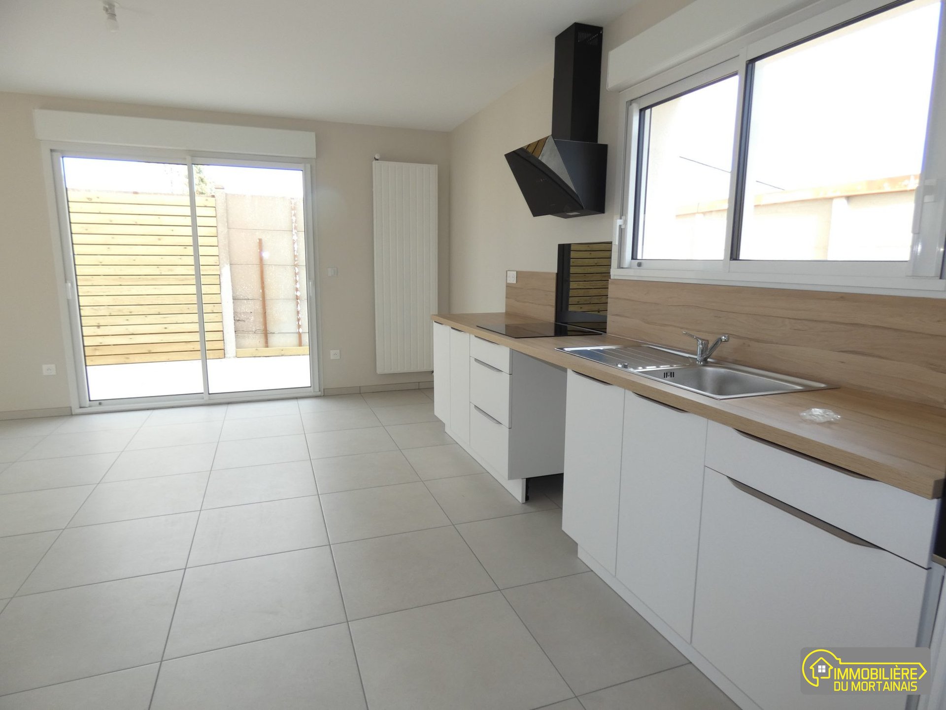 Maison à louer, 79m², Saint-Hilaire-du-Harcouët