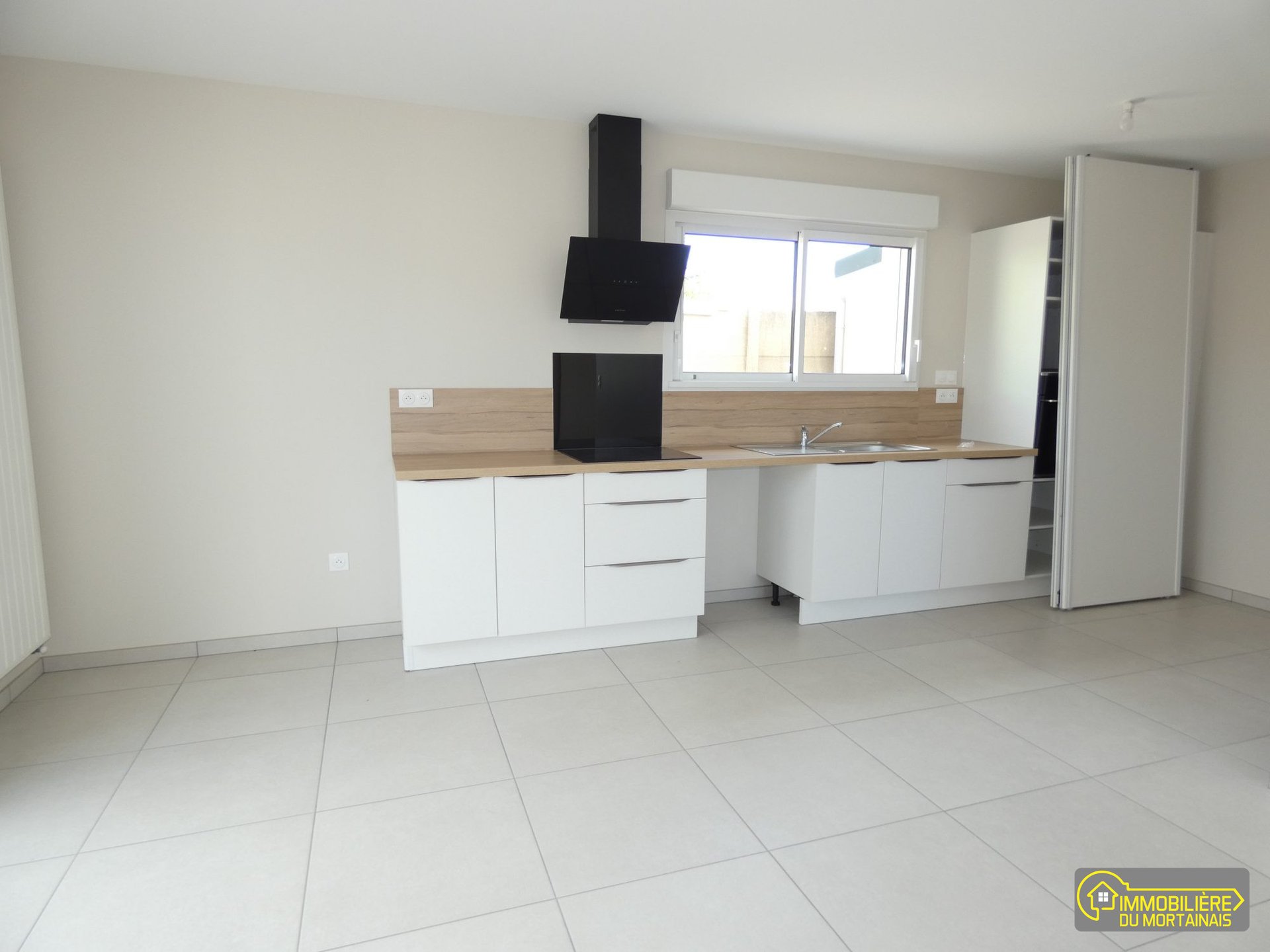 Maison à louer, 79m², Saint-Hilaire-du-Harcouët