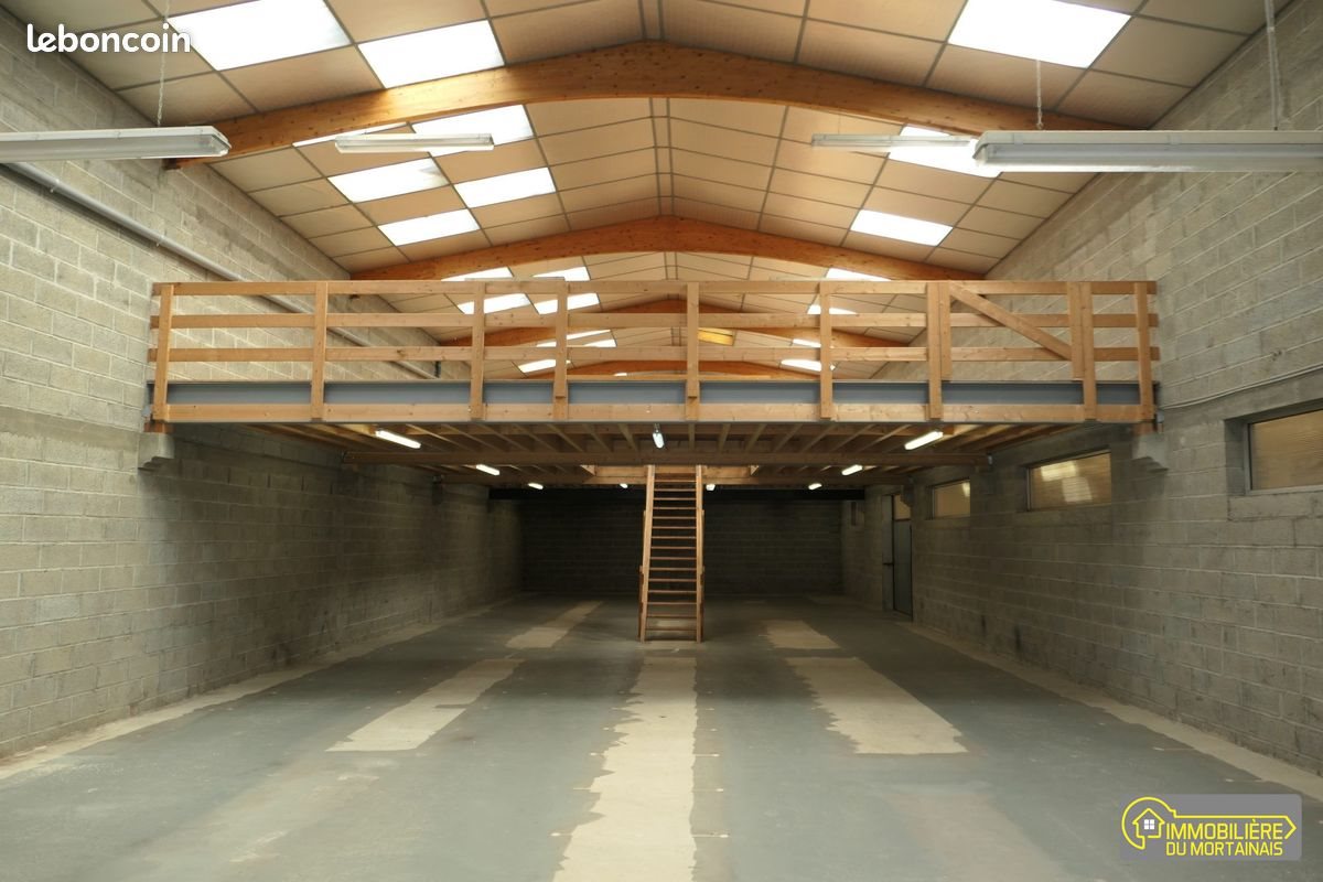 Appartement à vendre, 225m², Saint-Hilaire-du-Harcouët