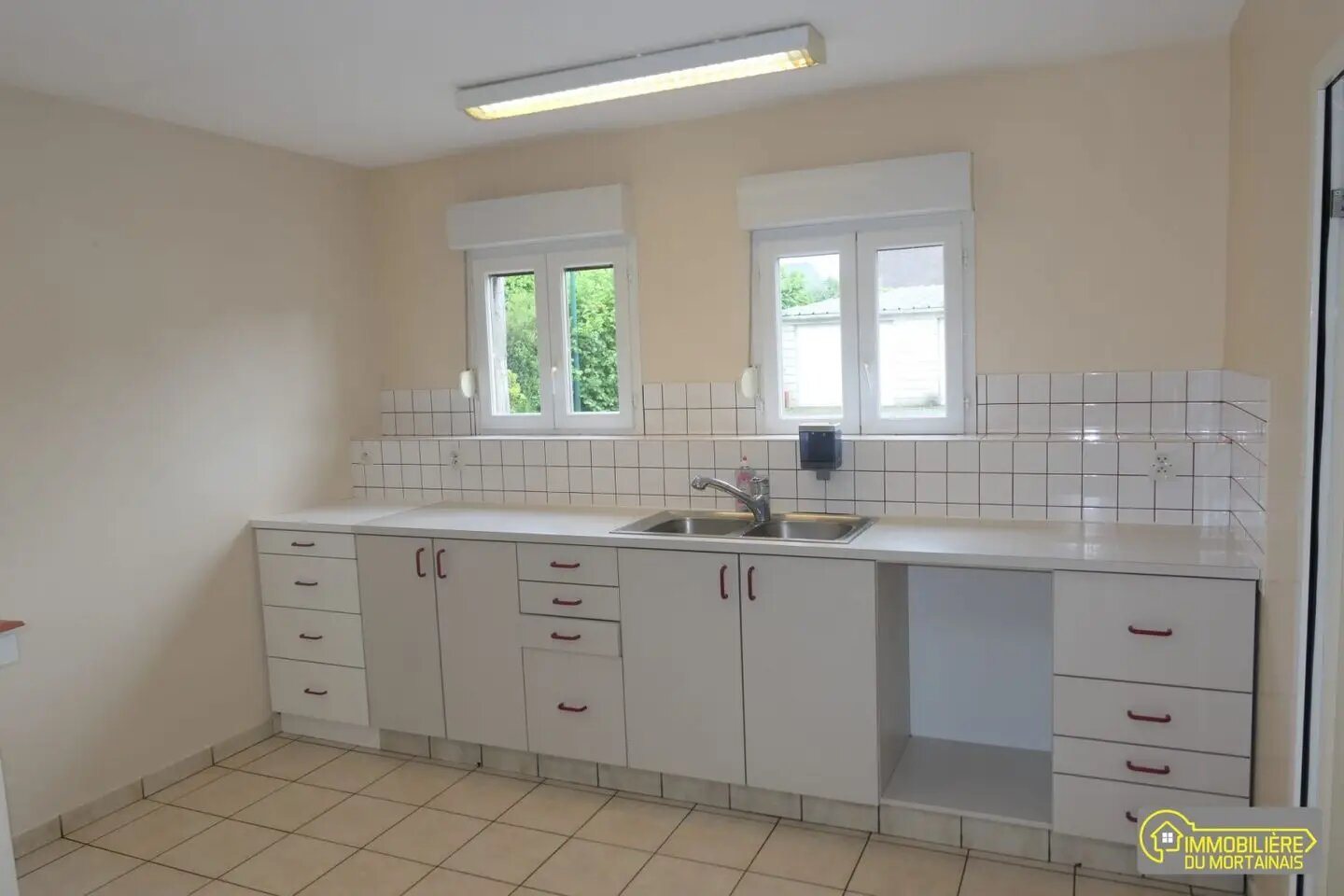Maison à vendre, 71m², Saint-Georges-de-Rouelley